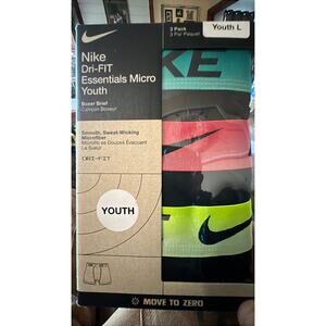 Nike Dri-Fit 3 Pack Boxer Briefs Youth Size L